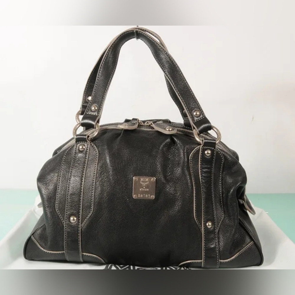 MCM BLACK LEATHER TOTE/HAND BAG-AUTHENTIC